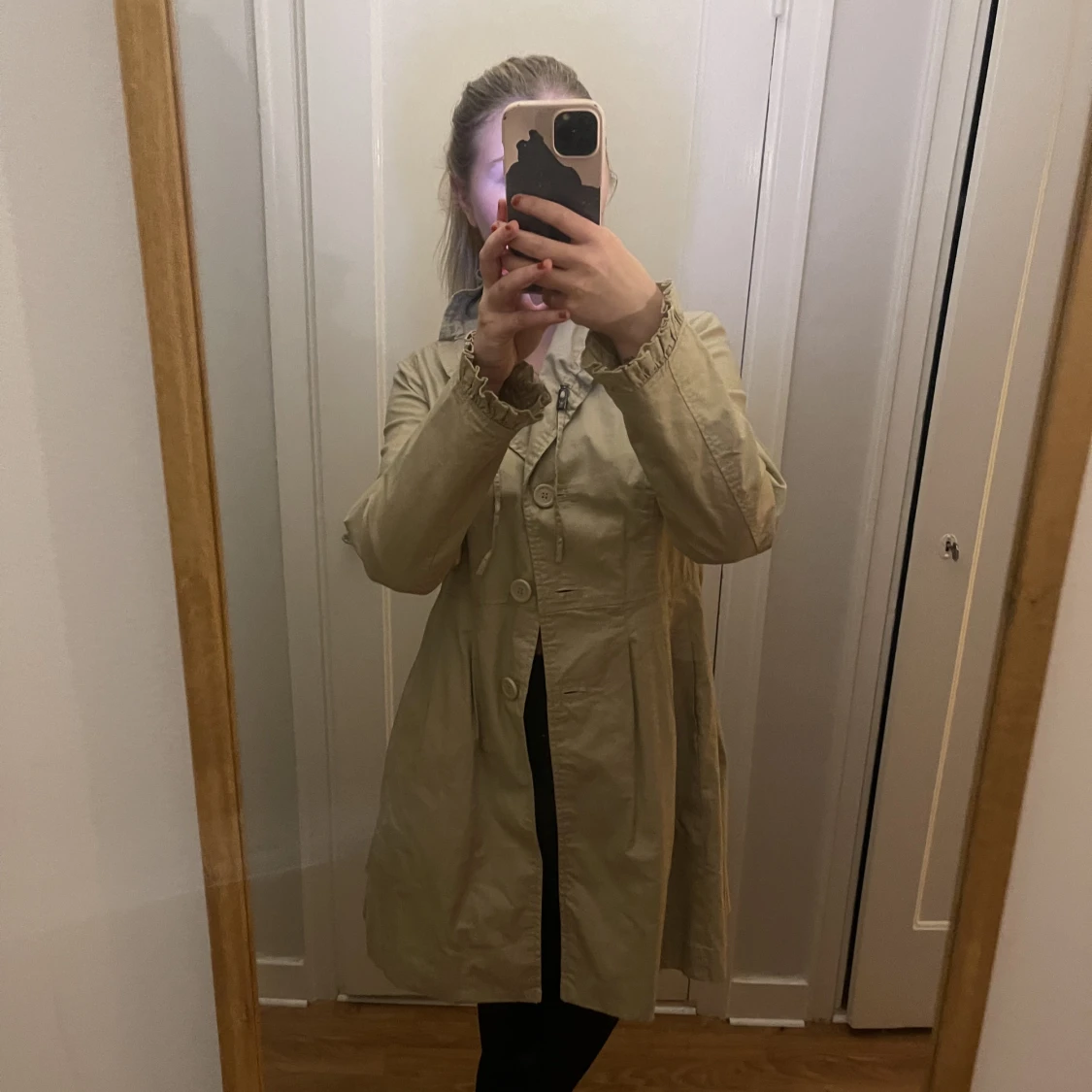 Beige kappa/jacka  - 91