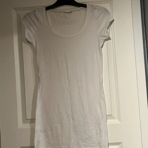 Tröja  - Står inte storlek men typ S 