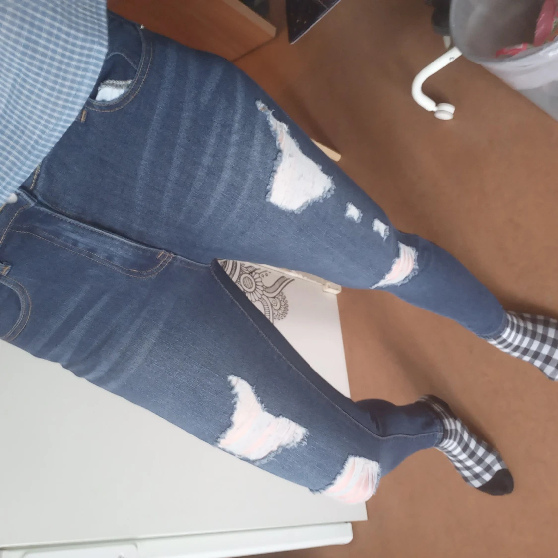 Jeans med paperbagmidja - 90