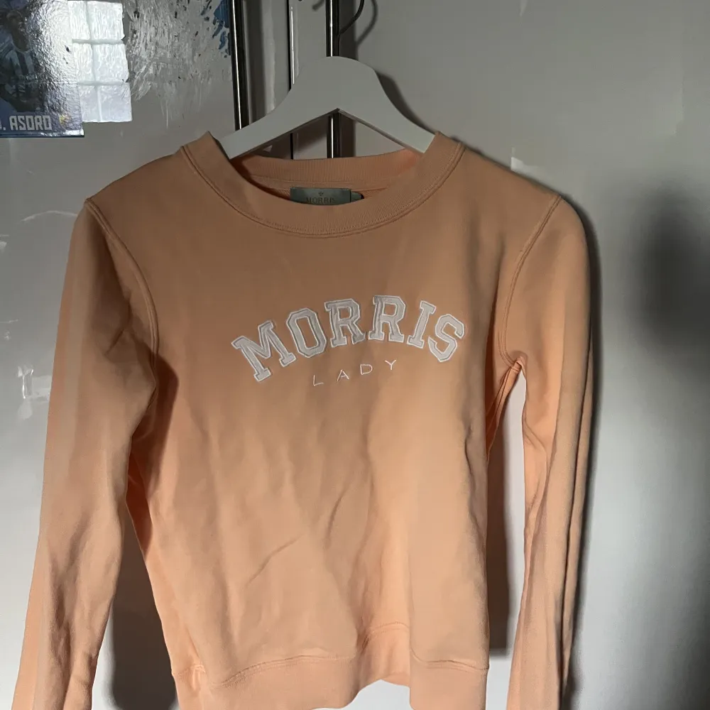 Fin aprikos tröja från Morris, st xs frakt ingår ej . Tröjor & Koftor.