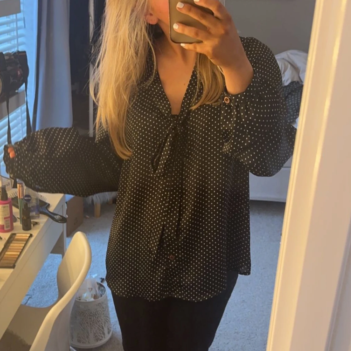 Prickig knytblus - 90