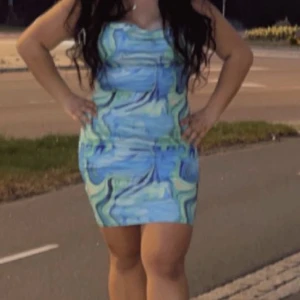 Klänning - Använt en gång bara