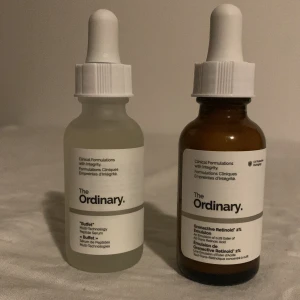 The ordinary serum - Säljer dessa två riktigt bra serumen från The ordinary. Ger en mycket fin glow och passar de flesta hudtyper. (Oöppnade) Antingen 200kr för båda eller 100kr för en💕💕💕