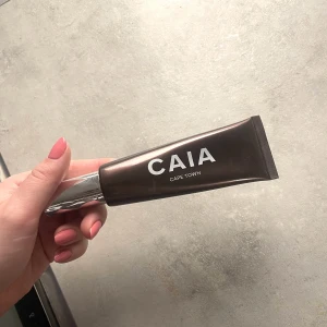 Caia bronzer - Caia bronzer