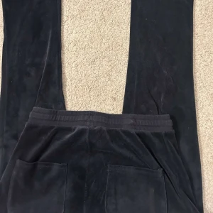 juciy byxor - fina byxor i barnmodell som är världens skönaste❤️