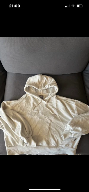 Tjocktröja - Använd cirka 1 gång