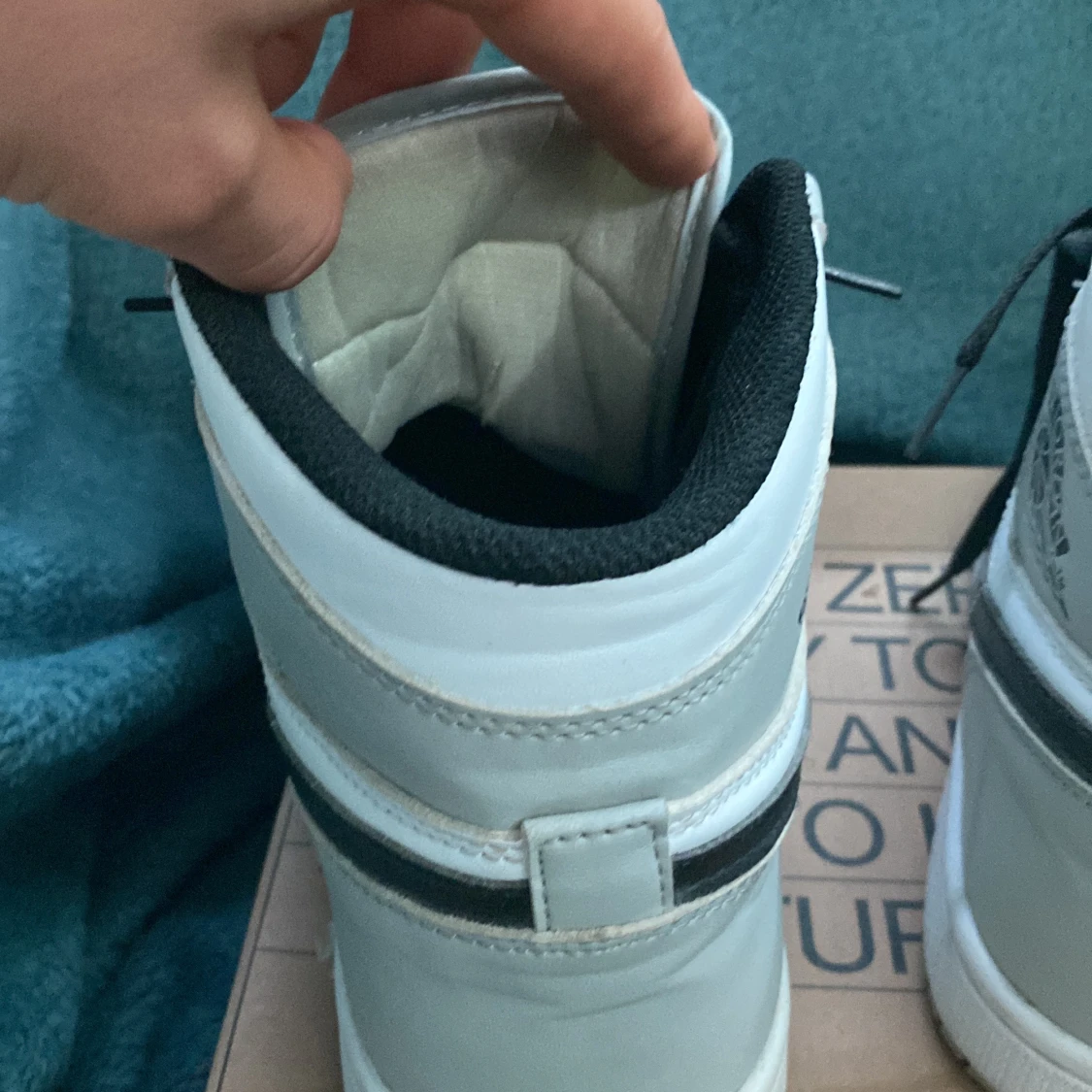 Jordan 1 mid grey - 90