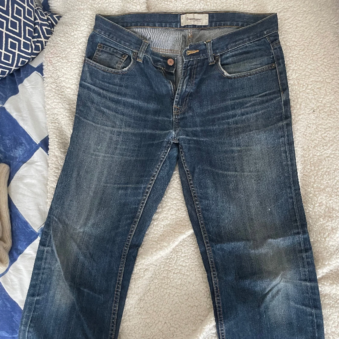 Baggy jeans med snygg wash - 90
