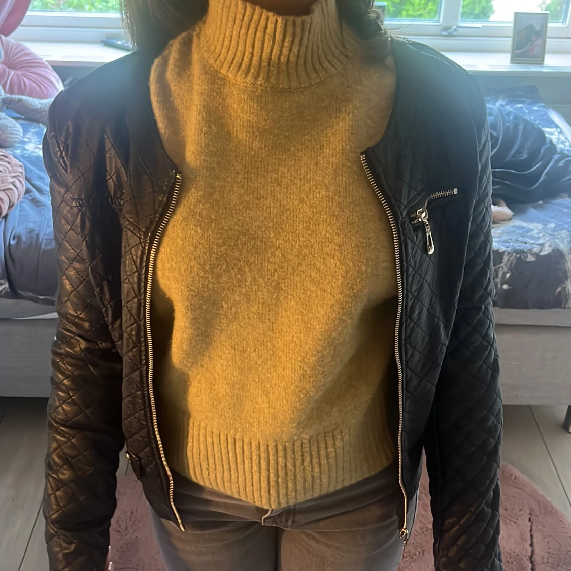 Läder jacka från Yu & me paris