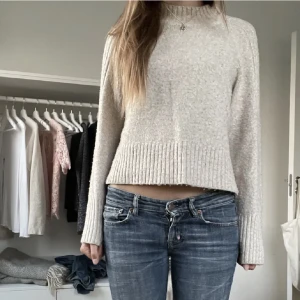 stickad tröja  - mysig tröja från only💘