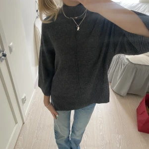 Stickad tshirt  - Såå fin stickad tshirt🥰