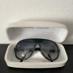 Raf simons X Linda farrow - Solglasögon från Raf simons x Linda farrow 