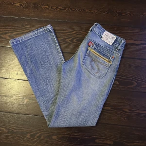 Lågmidjade jeans - Lågmidjade bootcut jeans! Super sköna! ✨