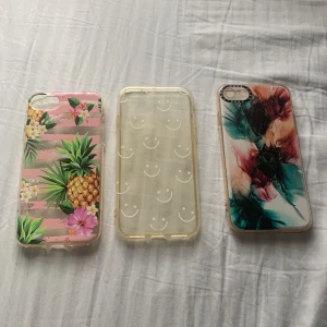 Mobilskal - Fina mobilskal för iPhone 7/8, använder inte dem på grund av att jag har bytt mobil, bra skick!! 