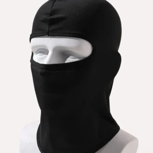 ”Balaclava” eller skimask - Säljer min mask som täcker huvudet utom ögonen. ”Skimask”