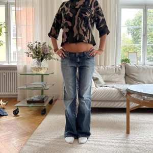 Wow dessa jeans😊 - Perfekta jeansen till hösten, lowwaist och bra material! Modell 169