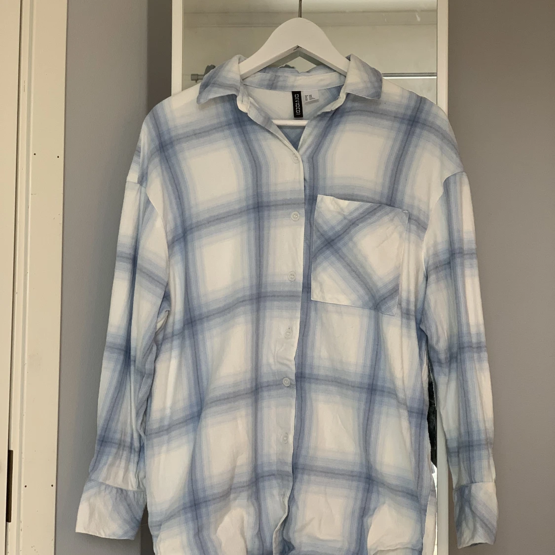 Vit Blå Rutig Skjorta i Bomull  - 90