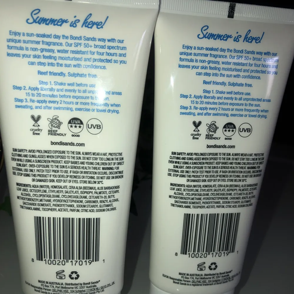 Två solskydd från det australiska märket Bondi Sands, SPF 50+. 150 ml galet stort för en solskydd. UVA och UVB skydd. Solskyddet är extremt mjukgörande och även vattentätt! Sulfate free. Solskyddet skyddar mot åldrande, akne, akne och hudproblem. 115 kr/s. Övrigt.