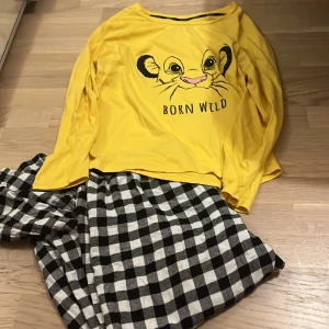 Sett - Säljer i ny skick. Alldrig använt.