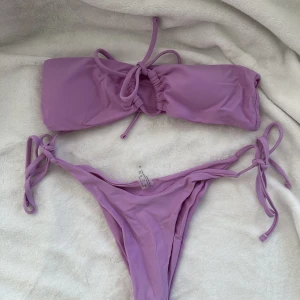 Bikini - Säljer denna bikinin💗 oanvänd 