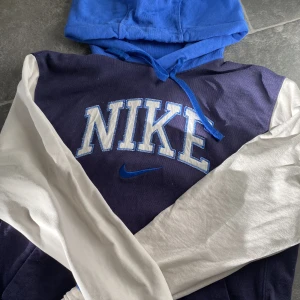 vintage Nike hoodie - vintage nike hoodie i storlek S