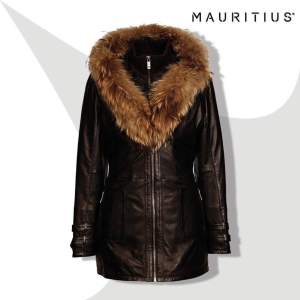 Genuine Leather & Real Fur  • Originally $450 USD from LA luxary brand Mauritius • Great condition, more photos available  • Size M 