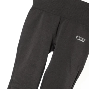 ICIW xs - Använda, men ej slitna.  Är i fint skick. Storlek xs, men passar även s