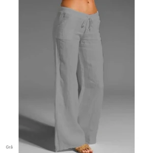 Linnebyxor  - ANVÄND INTE KÖP NU!!!❌ Intressekoll dessa helt oanvänd linnebyxor, storlek xs/s, inga fläckar eller hål! Fick hem dom idag så endast testade, 300+frakt, vid många intressen blir de budgivning, köpte för 700kr 🤍❤️‍🔥