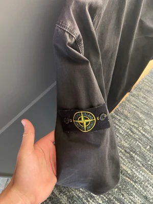 Stone island overshirt  - Skick 9/10 inga defekter  Storlek S Nypris 3300