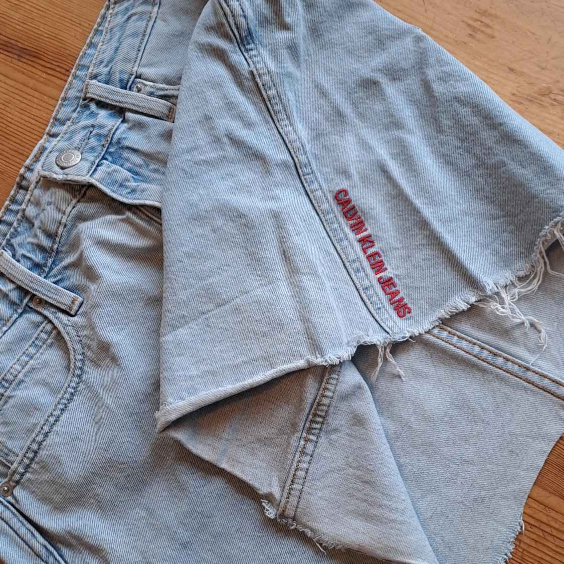 Calvin Klein jeanskjol - 90