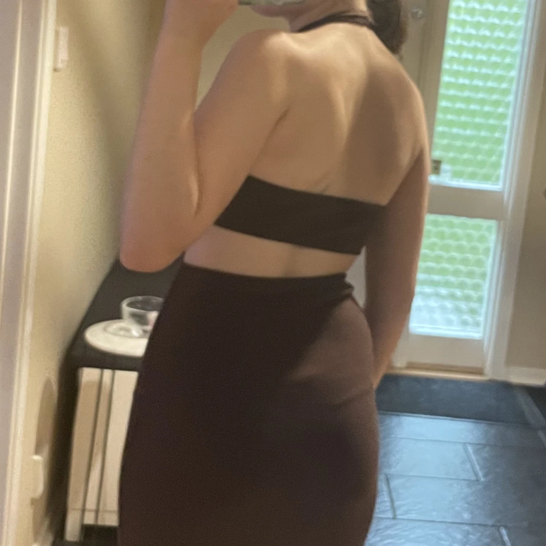 Ribbad sommarklänning - 90