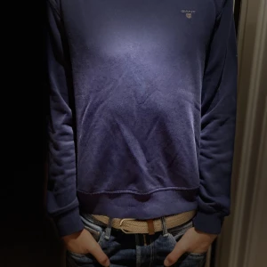 Gant tröja - Tjena! Säljer nu denna fina gant tröjan! Nypris 900 Mitt pris 199