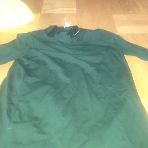 Klänning från H&M  - Nyskick 