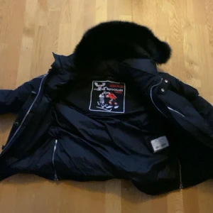 Moose knuckles - Jag har använt den 4 gånger  Fråga om mer bilder om du vill har Inget byte eller meets  