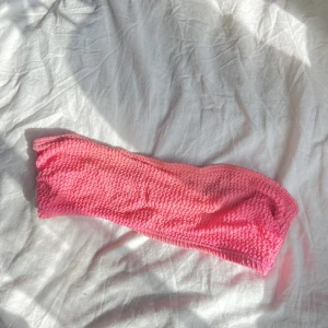 Bikini  - Bikini topp som är använd men som är i okej skick ändå ❤️