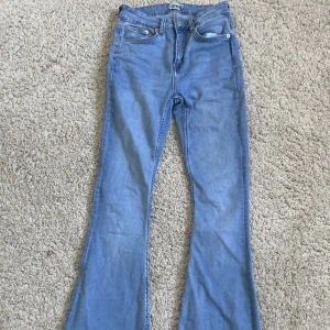  Jeans  -  från lager 157. 75 kr plus frakt