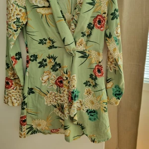 Sommar klänning  - Sommar klänning  från Prettylittlething 