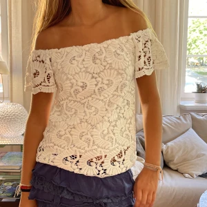 Sommar top - Säljer denna super somriga tröja😍🥰