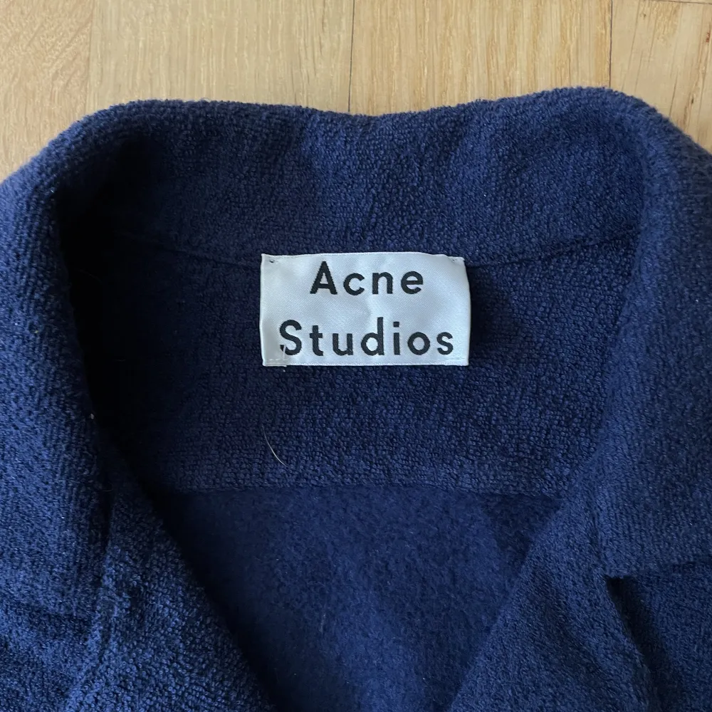 Acne Studios skjorta från SS18. Skön och extremt snygg.. Skjortor.