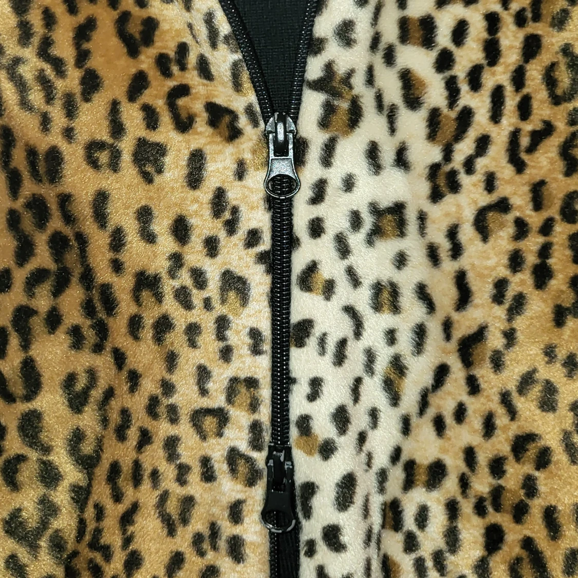 Leopardmönstrad kofta - 90