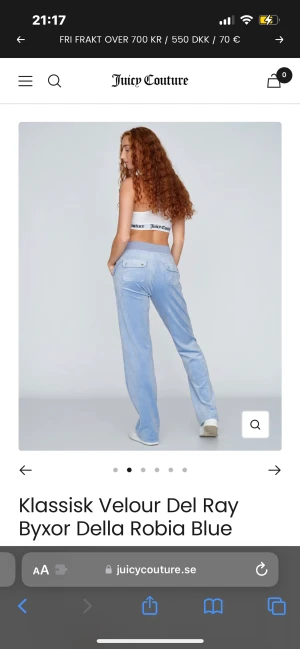 Juicy Couture blå  - Jötte fina blå Juicy Couture byxor. Använda ett fåtal gånger Originalpris 1200 Pris kan diskuteras (skriv vid fler bilder)