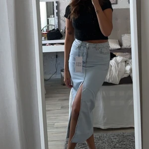 maxi jeans kjol - snygg kjol från zalando i jeans tyg❤️