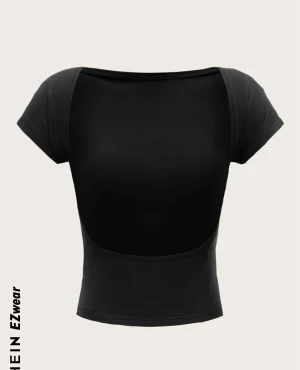 SHEIN topp - Populär svart SHEIN topp i storlek M! (Aldrig använd) 