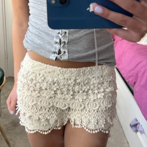 Spets shorts!  - Snygga shorts i spets! 