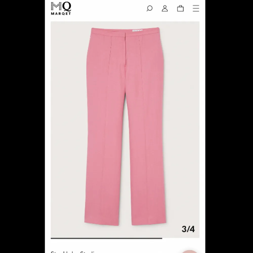 Rosa kostymbyxor. Lite för stora på mig. Nypris 899kr. Jeans & Byxor.