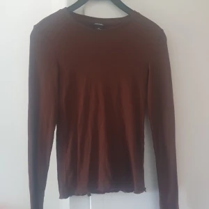 Monki topp - Monki topp xs Fint skick