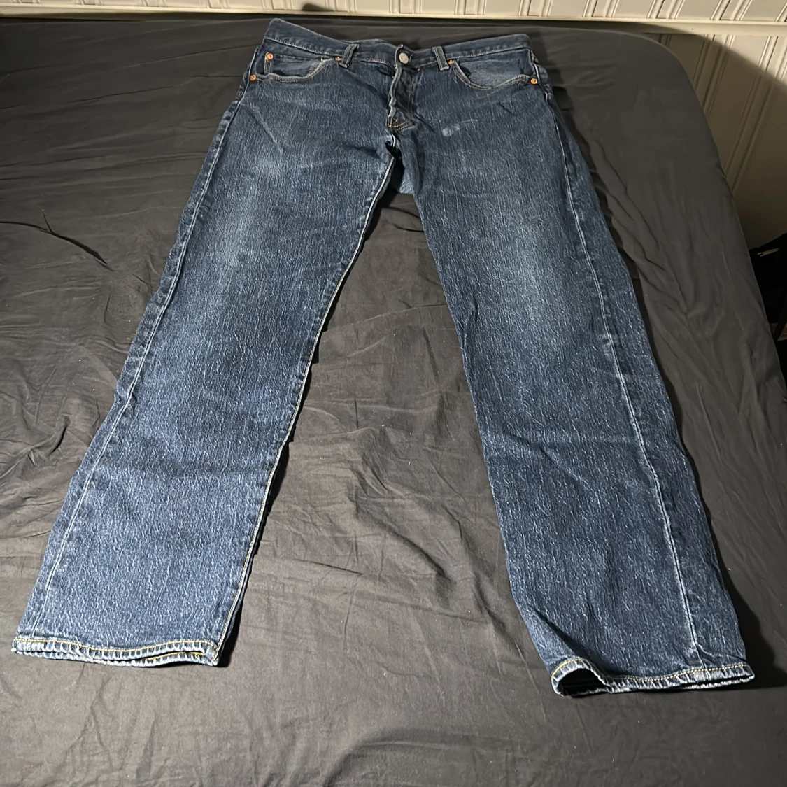 Levis mörkblå 501