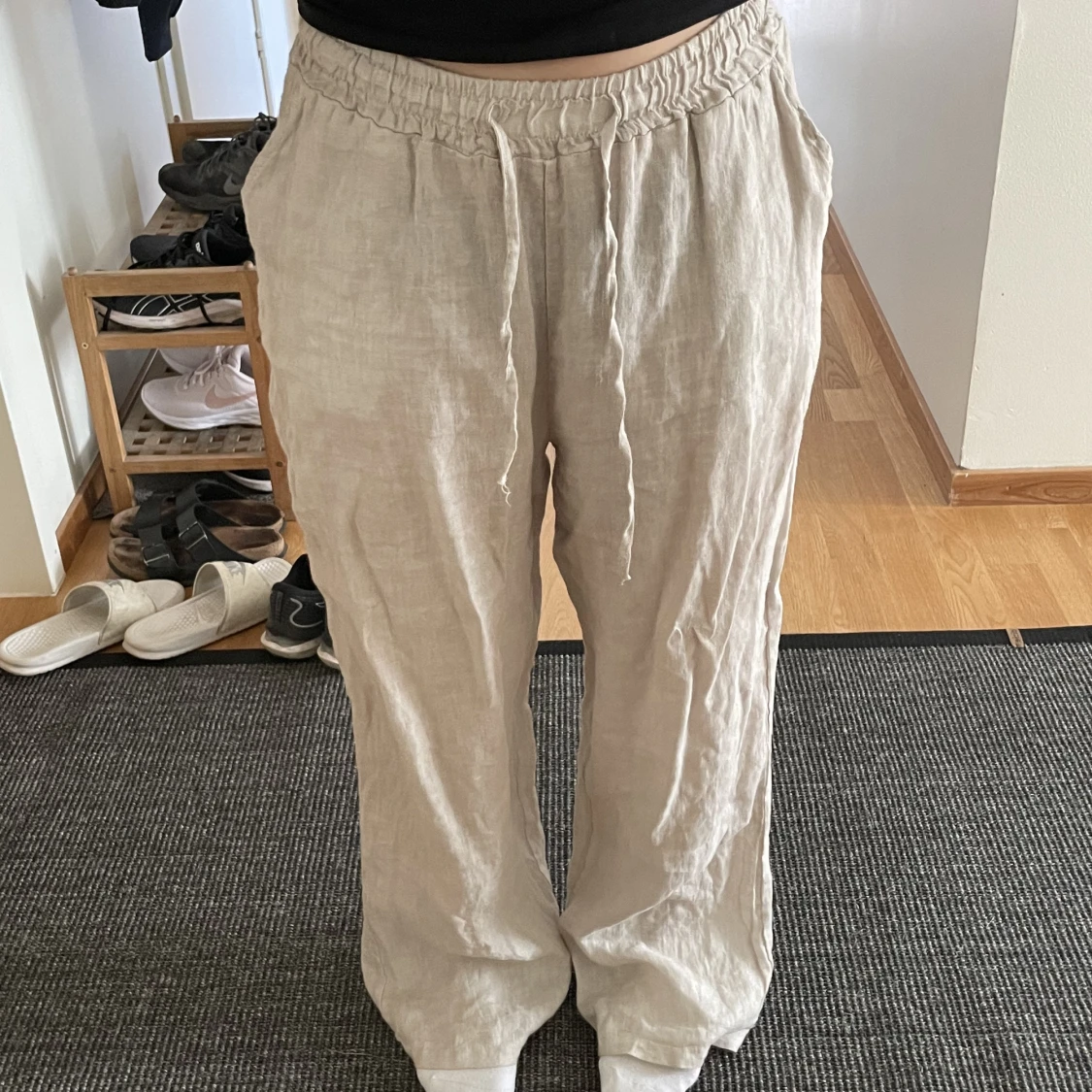 Beiga wide leg linnebyxor