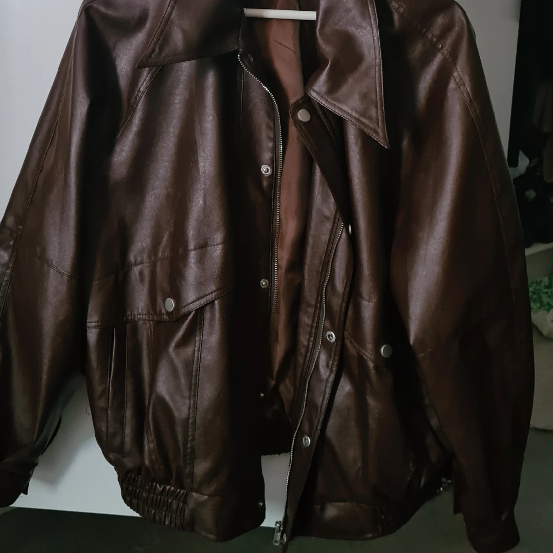 Brun skinnjacka - 91