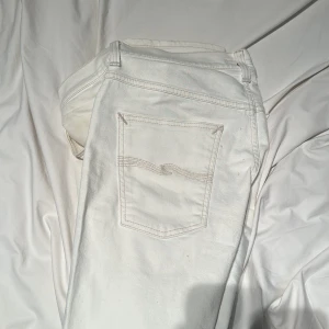 Nudie jeans - Nudie jeans. Bra skick, knappt använda och inget slitage